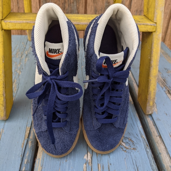 RARE Nike Navy Terry Cloth High Top Sneakers VGUC! - Picture 5 of 11